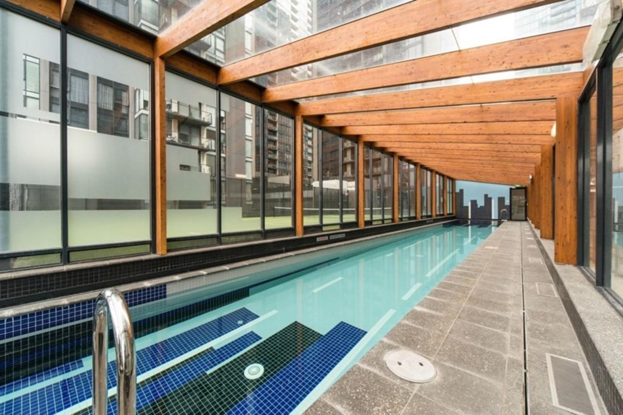 Readyset Apartments At Sentinel Melbourne City Exterior foto